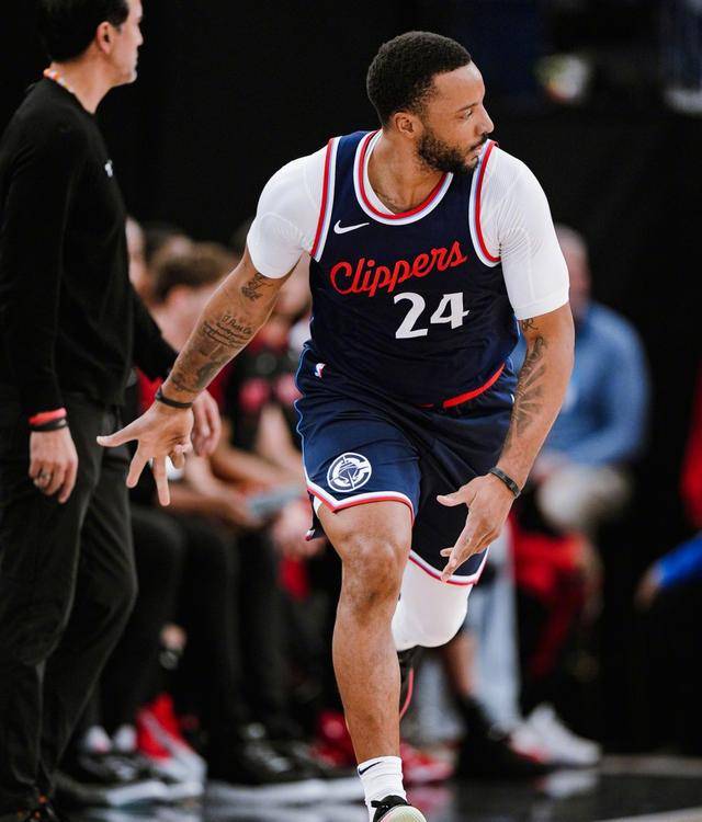 快船全队爆发,轻松击溃热火(快船全队爆发,轻松击溃热火球员) 快船全队爆发,轻松击溃热火(快船全队爆发,轻松击溃热火球员)