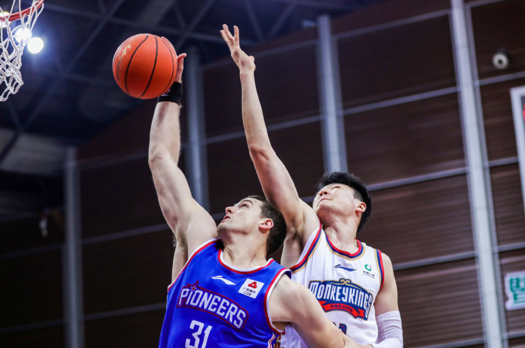 aoa体育馆-苏宁国脚状态回升，或成球队战术核心的简单介绍