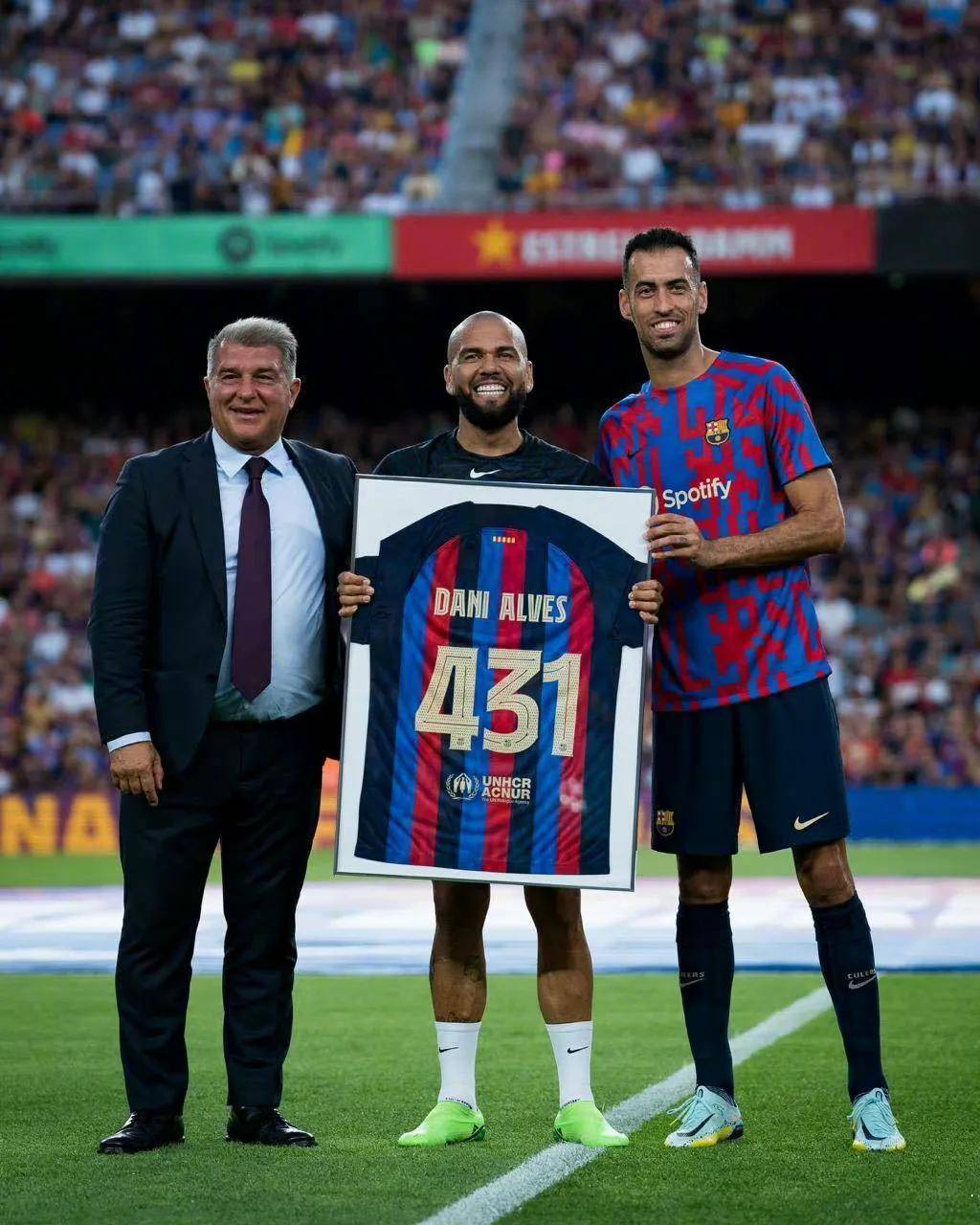 aoa体育培训-萨索洛宣布签下新外援，实力得到提升的简单介绍