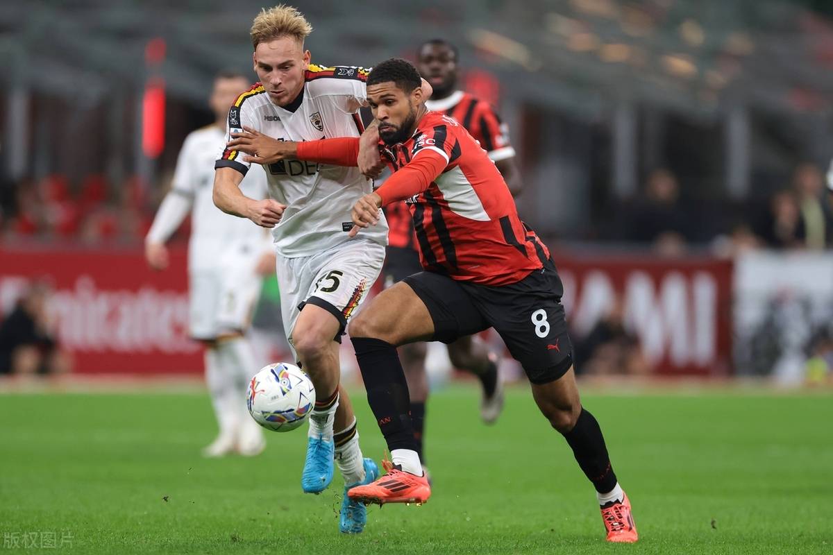 aoa体育馆-AC米兰客场取胜，继续领跑意甲(ac米兰客场取胜,继续领跑意甲球员)