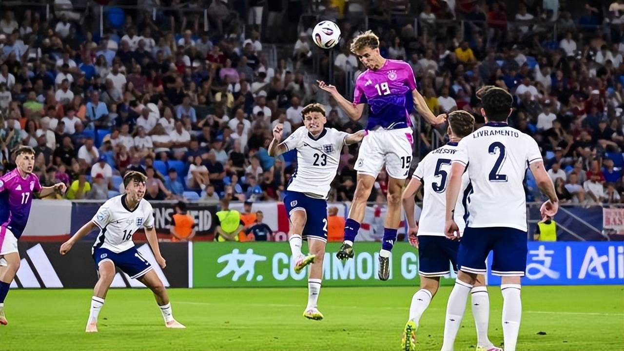 汉诺威遭遇连败，德国足球联赛保级形势严峻的简单介绍