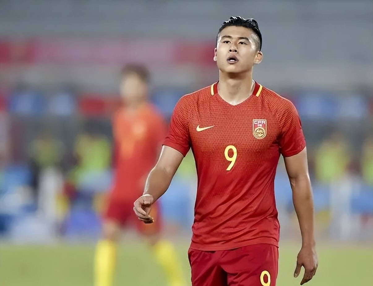 国家队在比赛中展现出了顽强的斗志 国家队在比赛中展现出了顽强的斗志