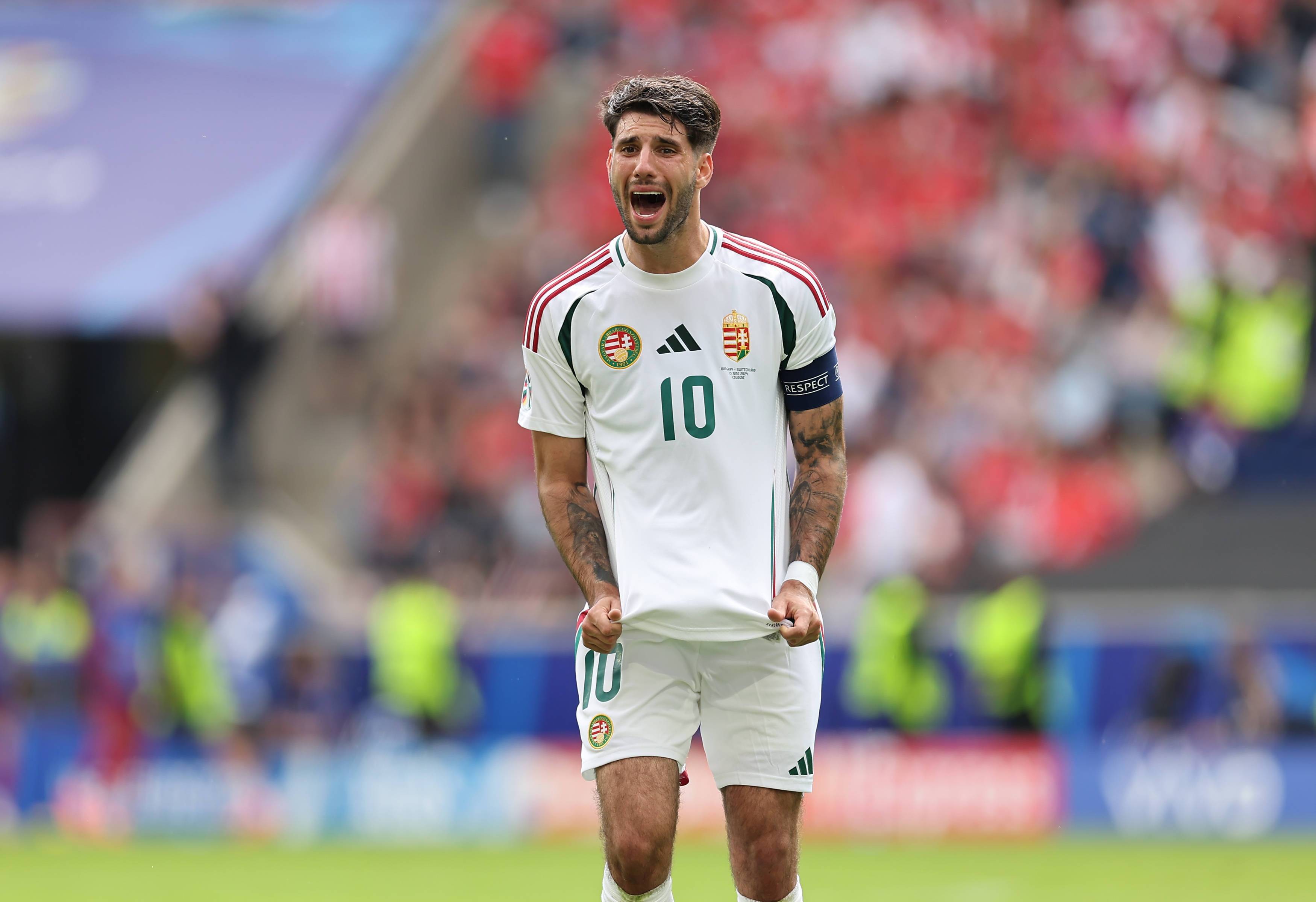 aoa体育娱乐-欧国联赛赛程紧张，球队备战各具特色的简单介绍