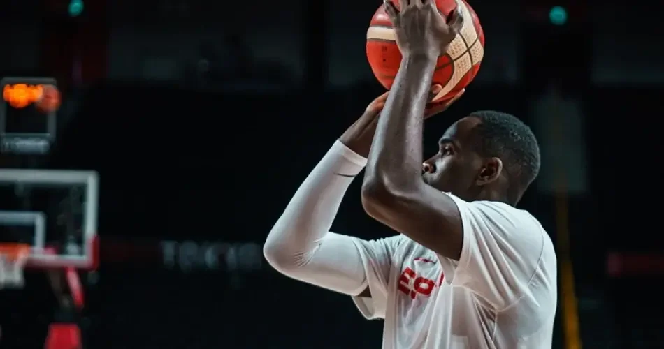 荷兰前锋神秘伤愈,即将迎战瑞士的简单介绍 荷兰前锋神秘伤愈,即将迎战瑞士的简单介绍