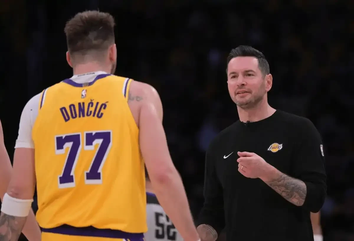 包含小牛队后卫状态回升带领球队迈向胜利的词条 包含小牛队后卫状态回升带领球队迈向胜利的词条