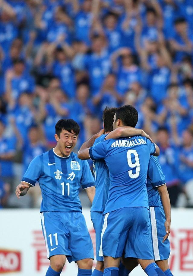 包含广州区域球队取得辉煌胜利,斩获关键战利品的词条 包含广州区域球队取得辉煌胜利,斩获关键战利品的词条