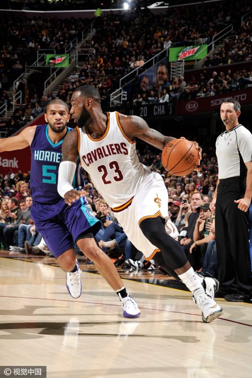 关于匈牙利力擒冰岛,向世界杯迈进一步的信息 关于匈牙利力擒冰岛,向世界杯迈进一步的信息