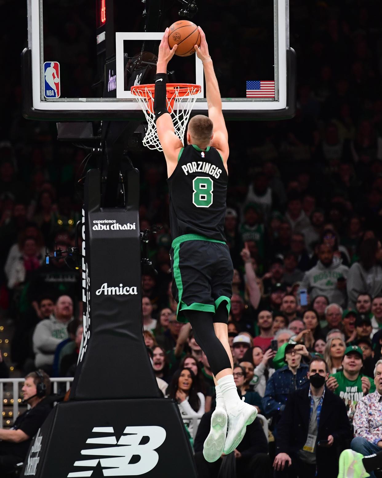 塔吉克斯坦球队豪取一胜,提高出线机会的简单介绍 塔吉克斯坦球队豪取一胜,提高出线机会的简单介绍