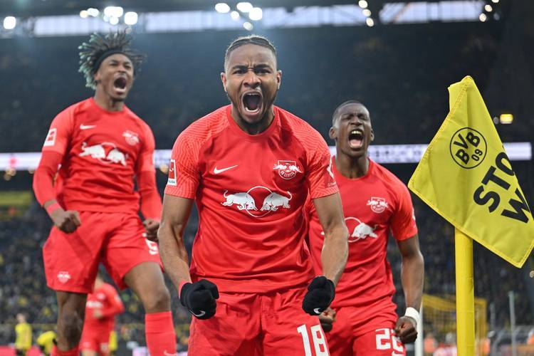 aoa体育课程-沃尔夫斯堡胜出保持连胜，士气高涨的简单介绍