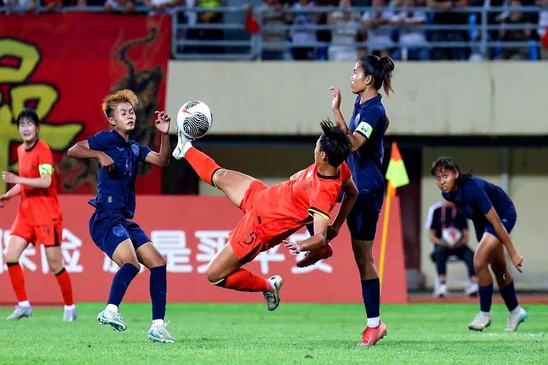 挪威女足在亚洲杯比赛中击败泰国 挪威女足在亚洲杯比赛中击败泰国