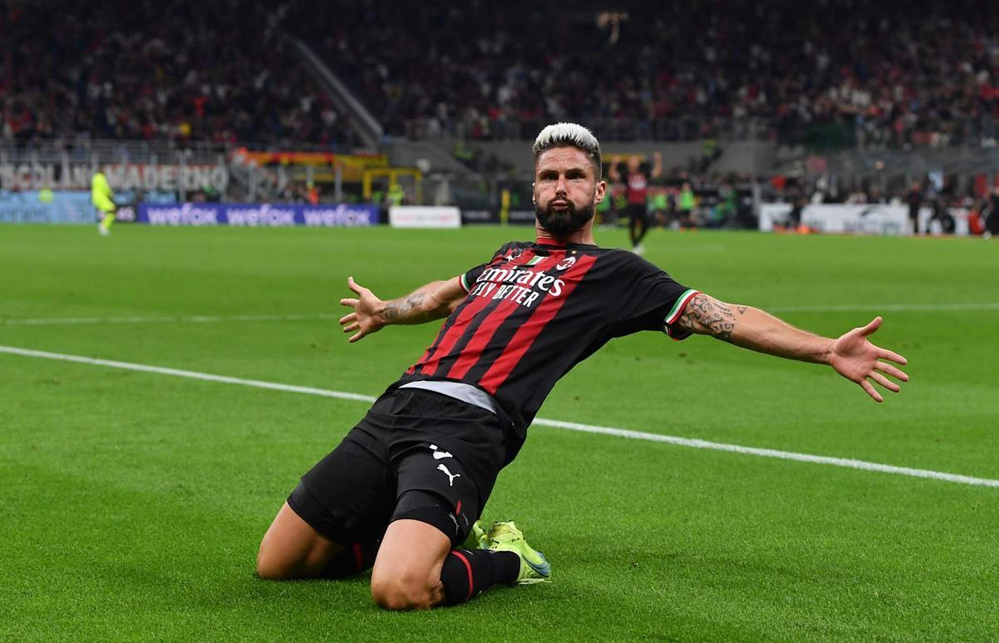 关于那不勒斯战平都灵，欧冠机会微弱的信息