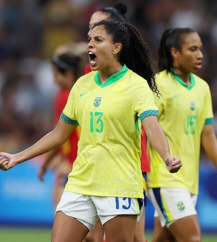 巴西女足迎来胜利,实力逐渐提升 巴西女足迎来胜利,实力逐渐提升