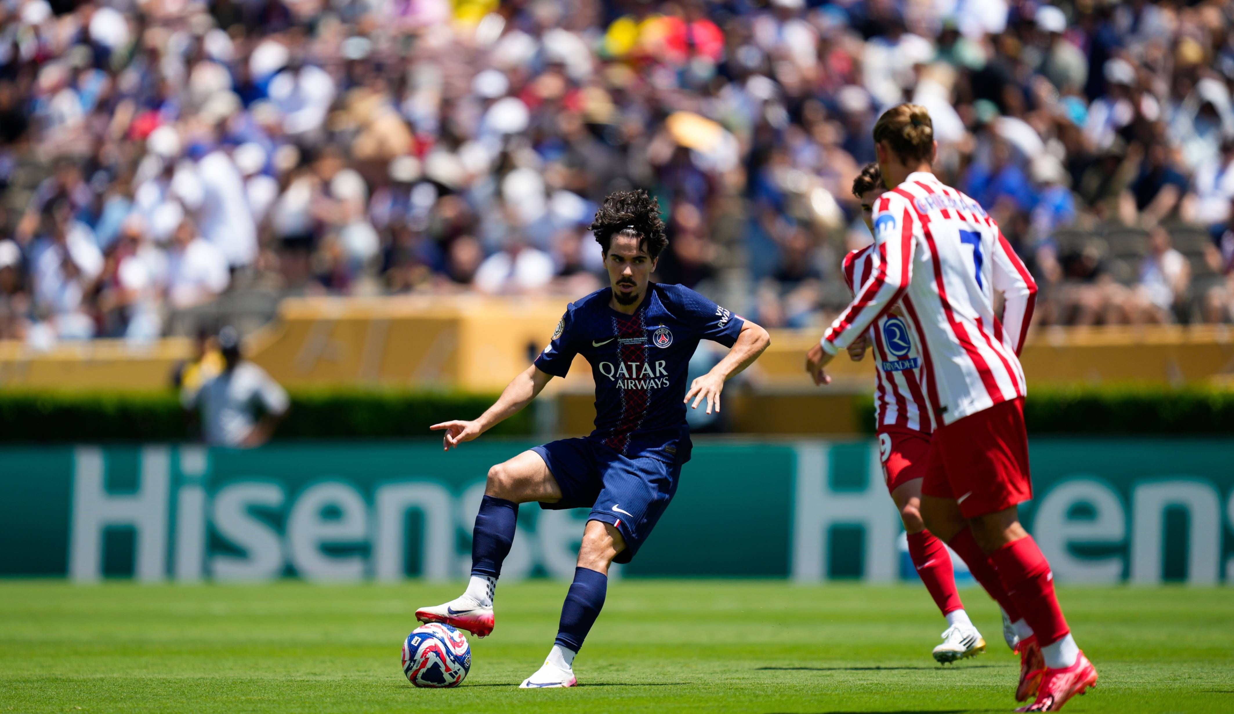 aoa体育直播-包含马德里竞技客场险胜，晋级希望增大的词条