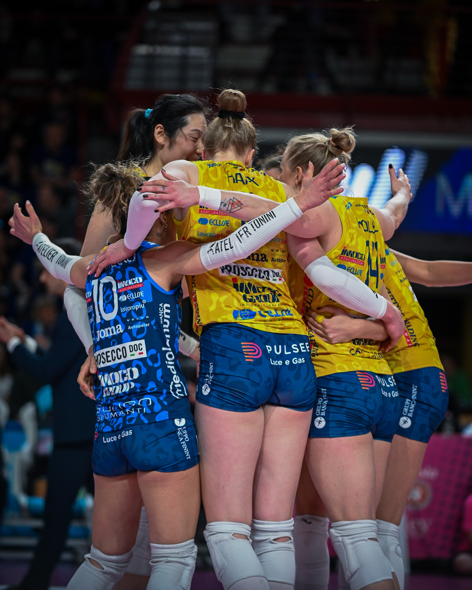 意大利队顺利晋级半决赛