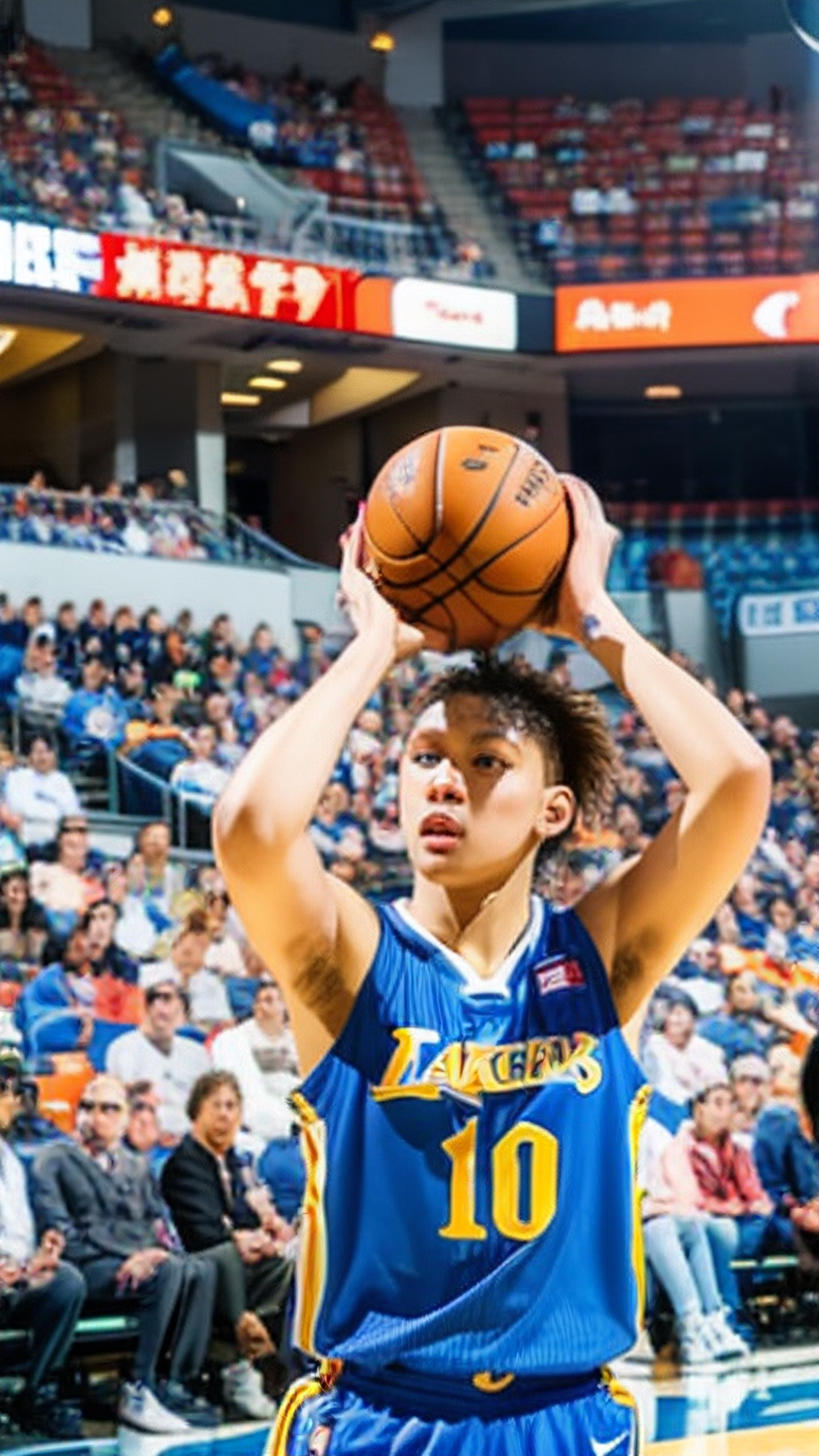 aoa体育娱乐-球场热血燃烧，篮球赛事迎来高潮的简单介绍